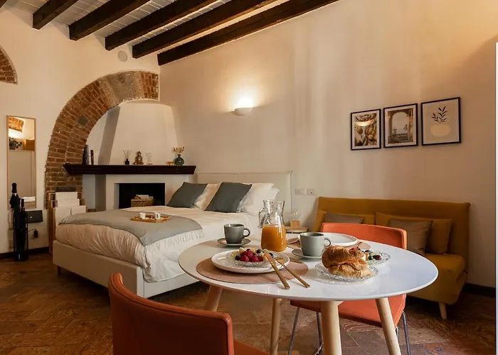 Cozy House In Naviglio Grande - Homy Apartments